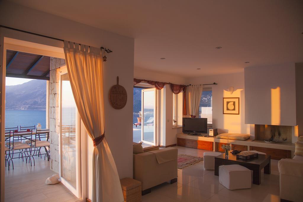 Luxury Villa Caretta Kas Exterior photo
